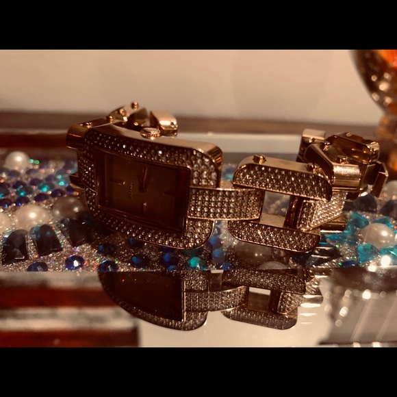 Gold Swarovski  Crystal Bracket Watch - Picture 3 of 3